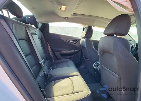 2022 Chevrolet Malibu Lt z USA, uszkodzony, nr VIN 1G1ZD5ST6NF181053